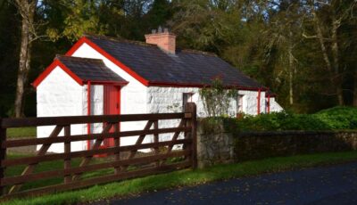 Railway Crossing Cottage
