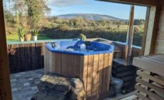 Secluded Private Cottage Hot-tub