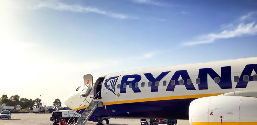 Ryanair: Schluss mit Papier-Bordkarten, Billigflieger schafft neue Regeln!