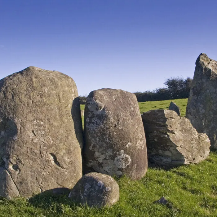 Der Ballynoe stone circle - philip hay - cc