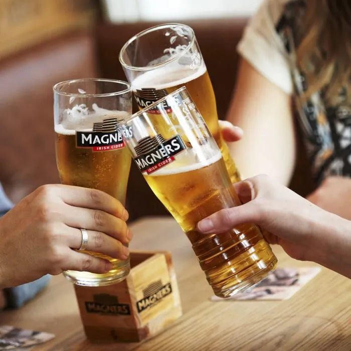 Des pintes de Bulmers Magners