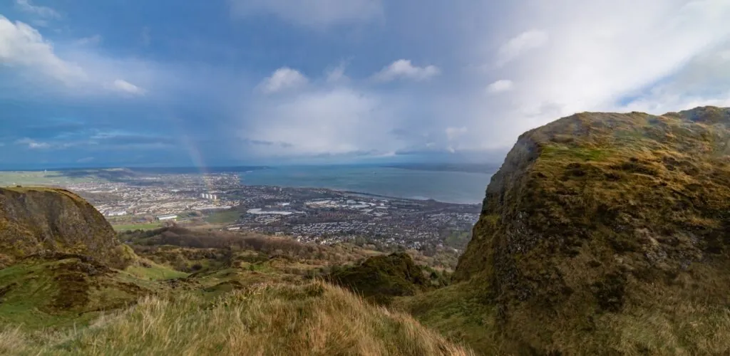 cave hill 1