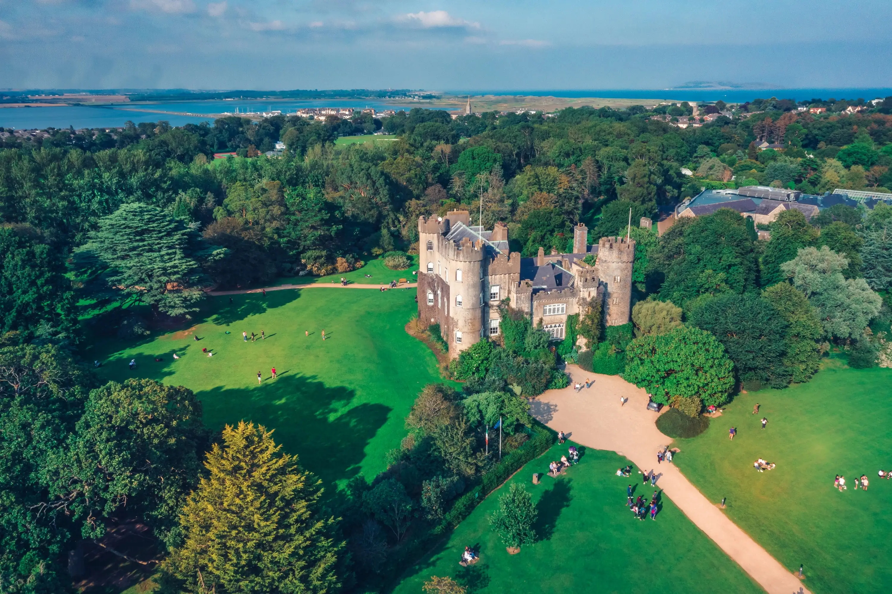 La Malahide castle - © Lucian