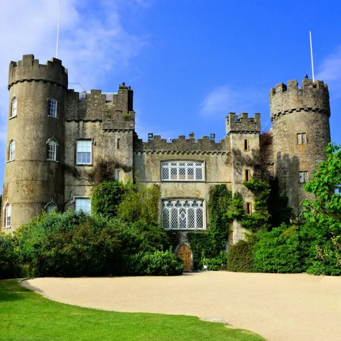 Das Malahide Schloss - © Jenifoto
