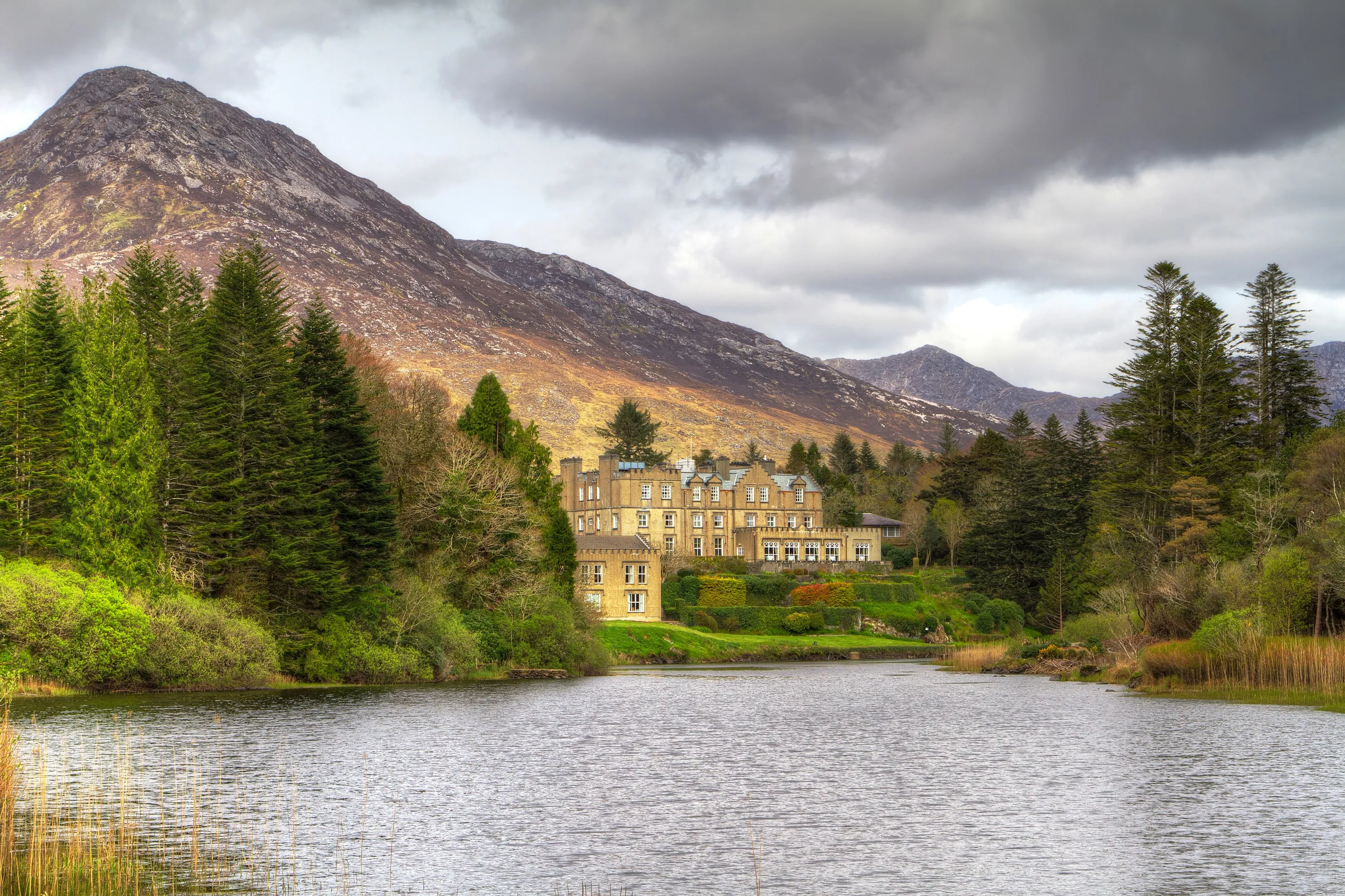 Ballynahinch Castle - © Patryk Kosmider