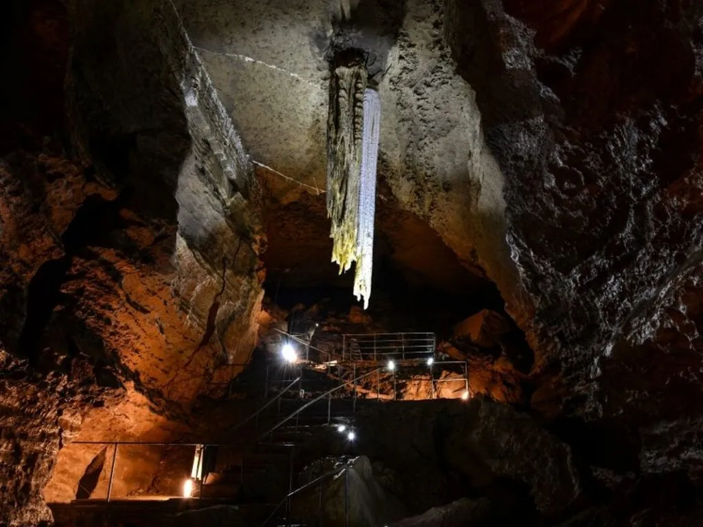 doolin cave