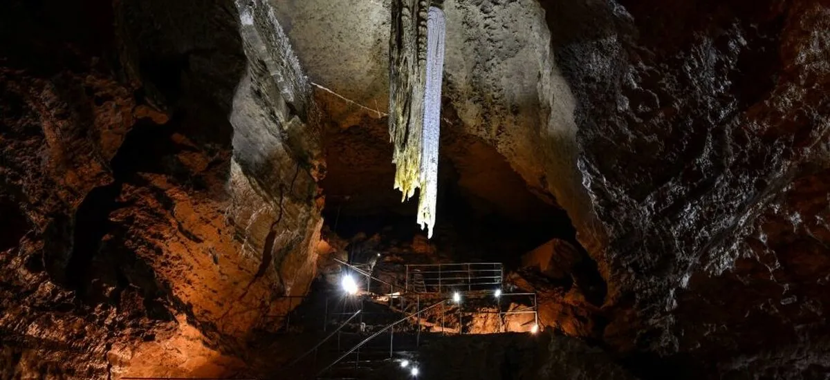 Doolin Cave