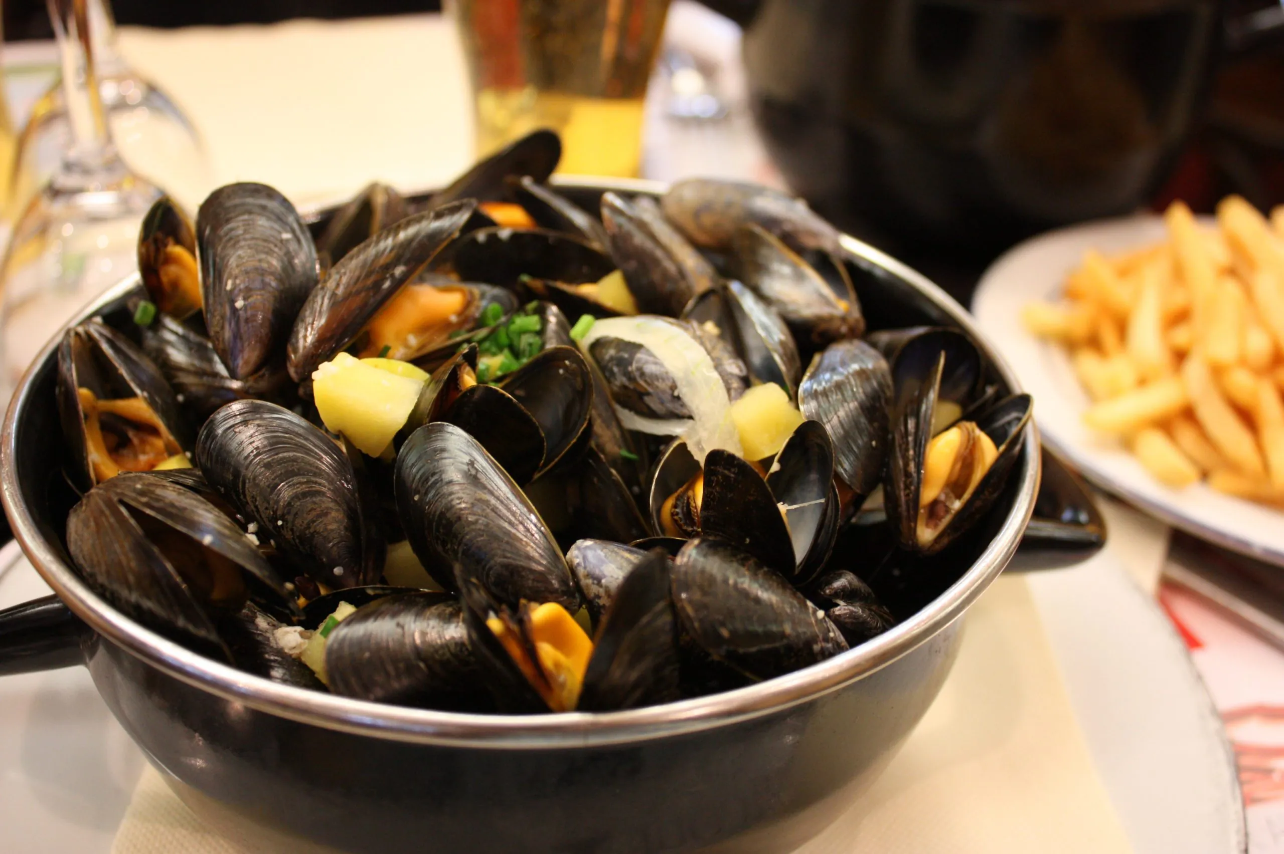 Miesmuscheln im irischen Cidre