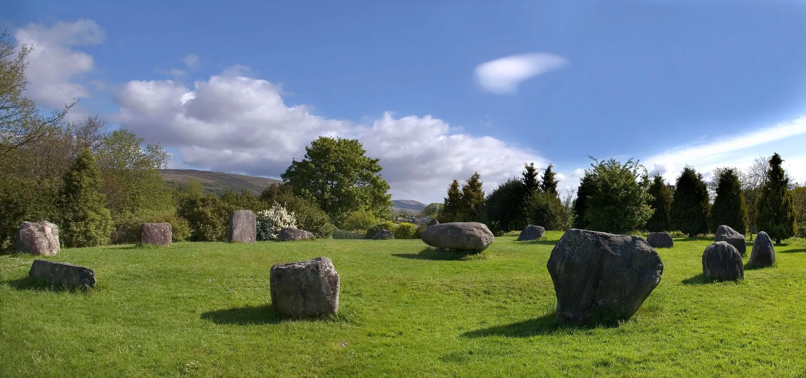 Der Kenmare Stone Circle - A Ryan - cc