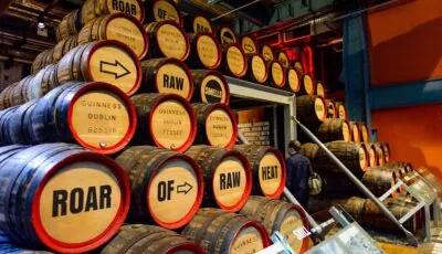 Das Guinness Storehouse 2 Immersive Ausstellung im Inneren des Guinness Storehouse