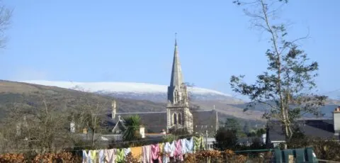 holly cross church scaled