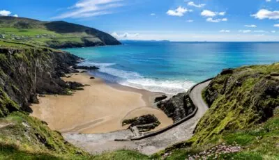 Coumeenoole Beach auf der Dingle-Halbinsel — Dimitris Panas — Shutterstock