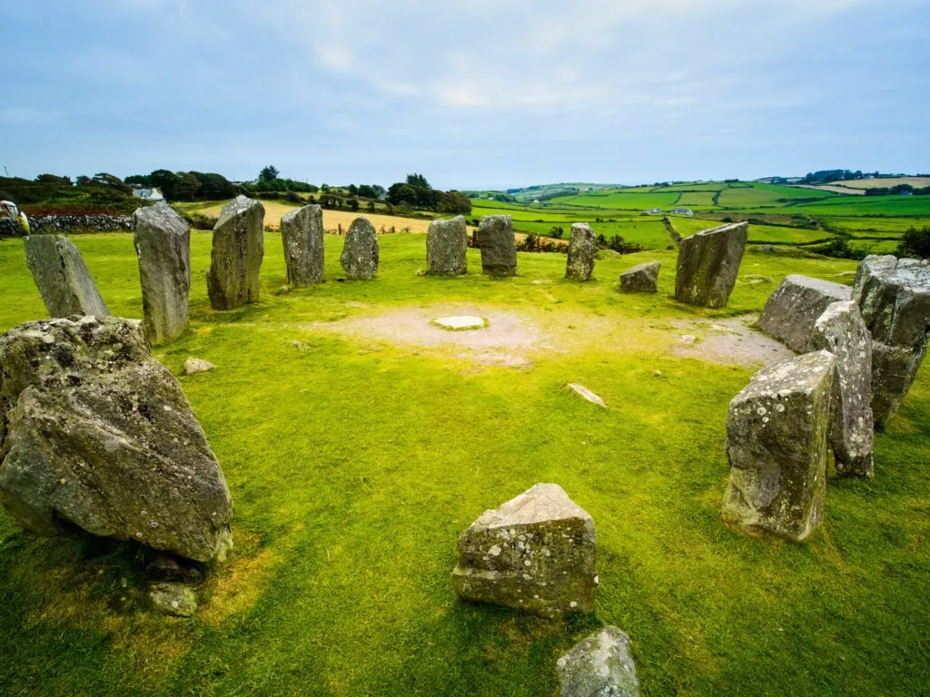 Drombeg stone circle - © Yggdrasill