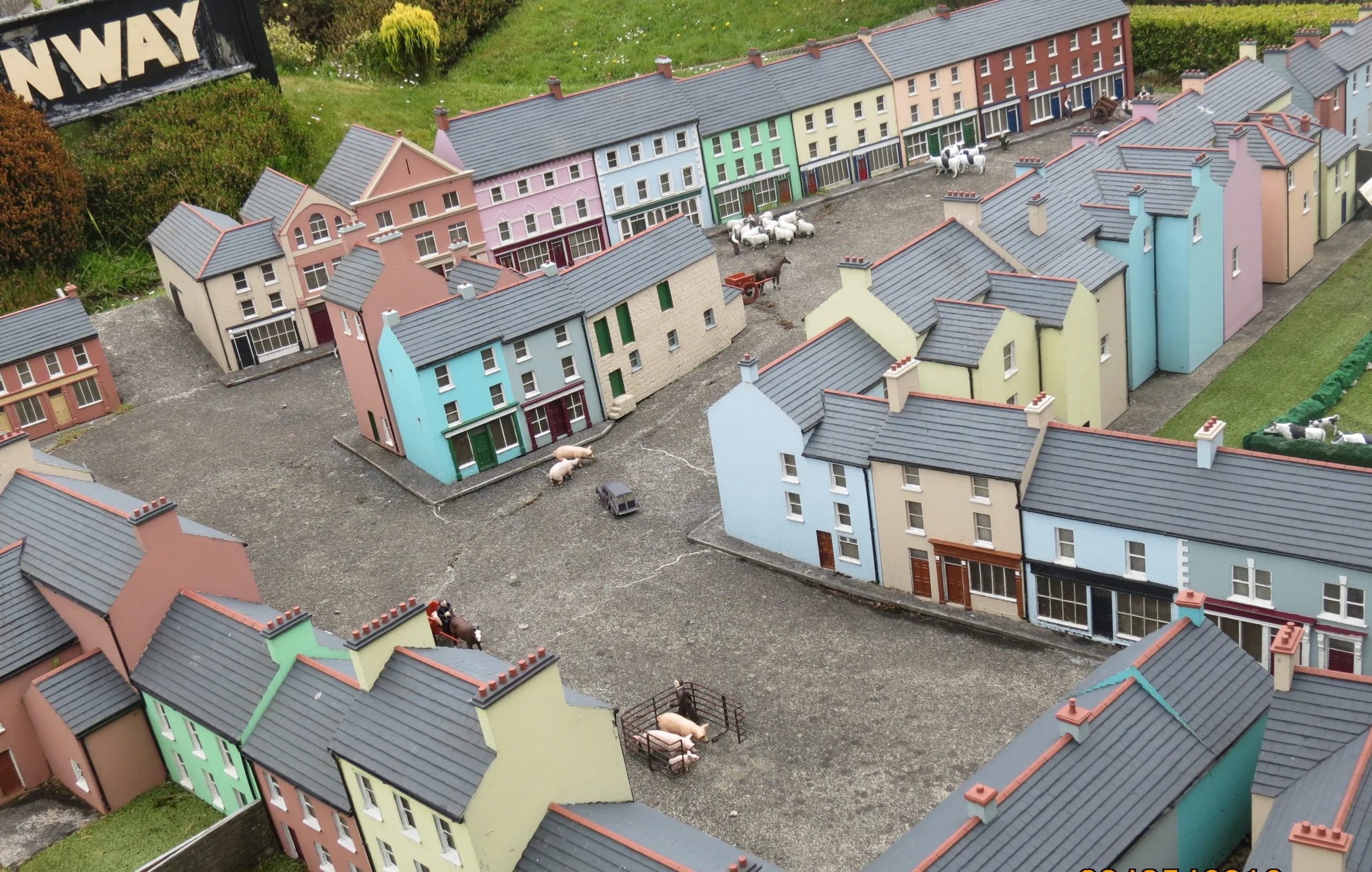 Das West Cork Model Village - Sinead McCarthy