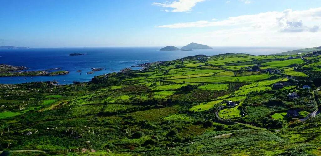 Roadtrip in Irland: 5 Unverzichtbare Routen vom County Kerry bis zur Wild Atlantic Way