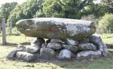 Der Annadorn Dolmen - Ardfern - cc