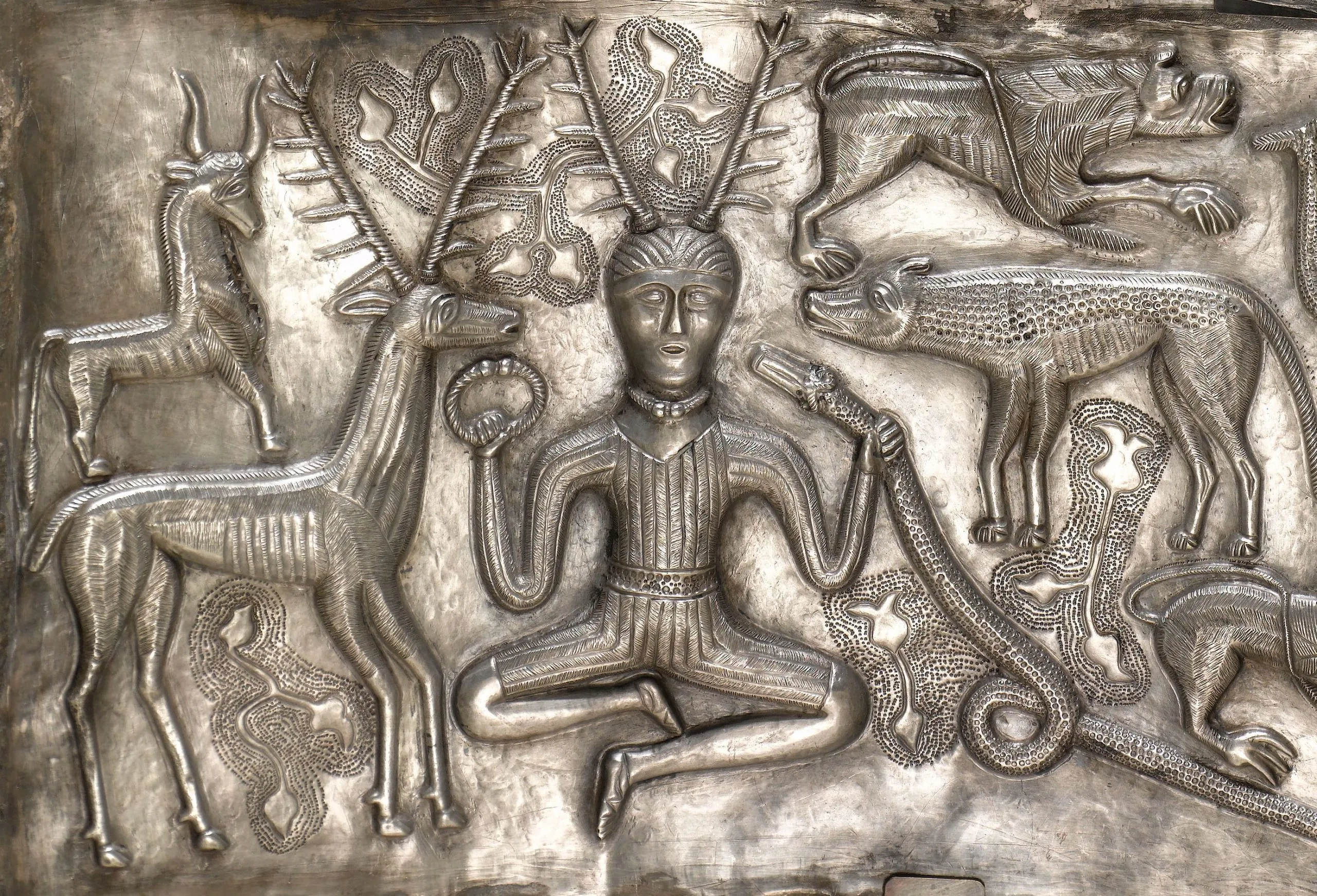 Tuatha Dé Danann - Nationalmuseet - cc