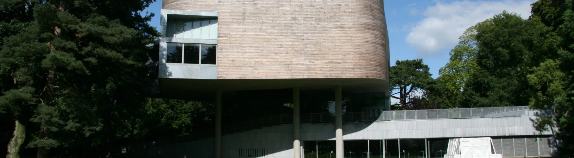 Lewis Glucksman Gallery