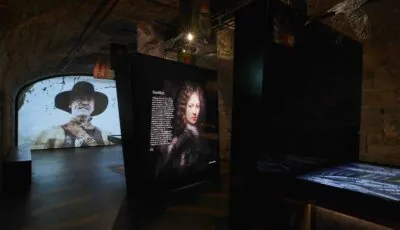 Eine interaktive Galerie im EPIC The Irish Emigration Museum in Dublin