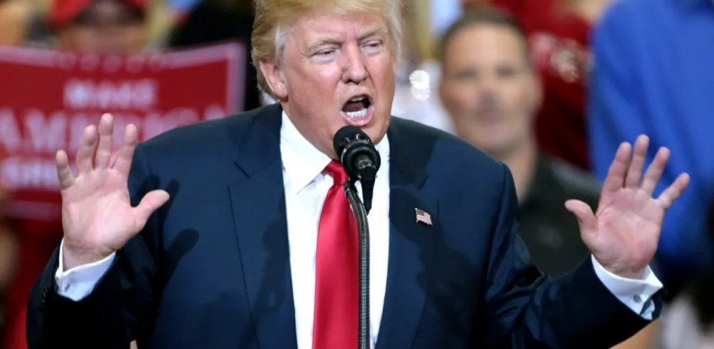 Donald Trump sagt seinen Besuch in Irland ab