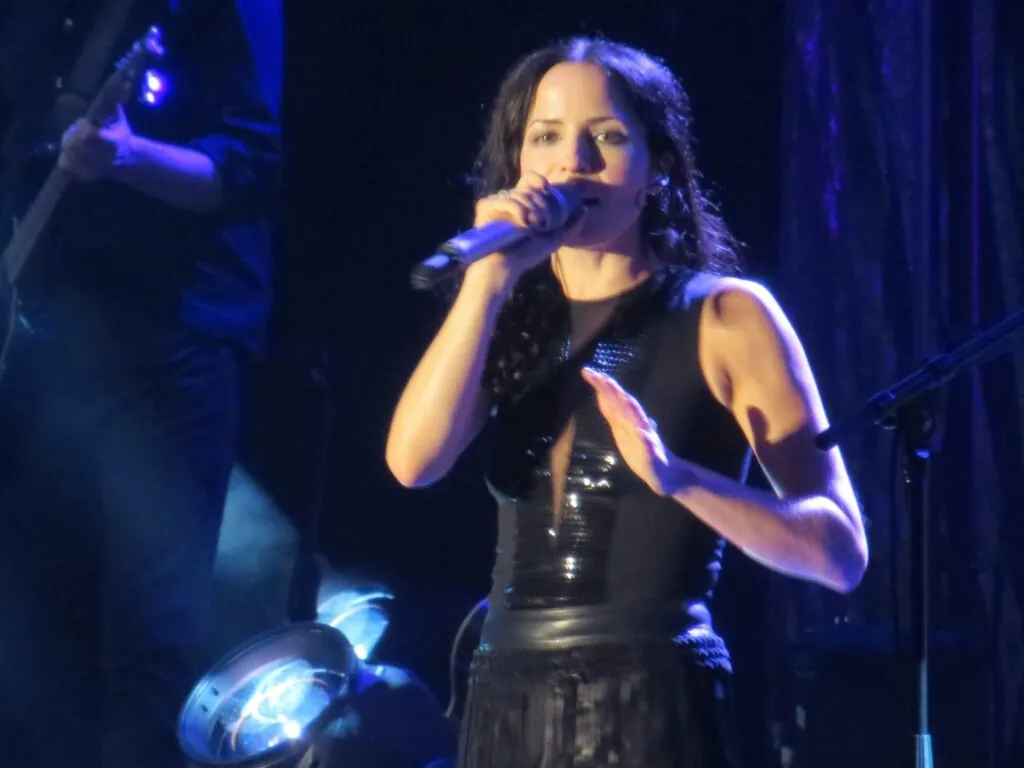 Andrea Corr - Tibor Pallerman - cc