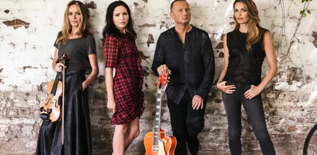 Jim Corr von The Corrs sorgt mit seinen Anti-Impf Ansichten für Kontroversen in Irland