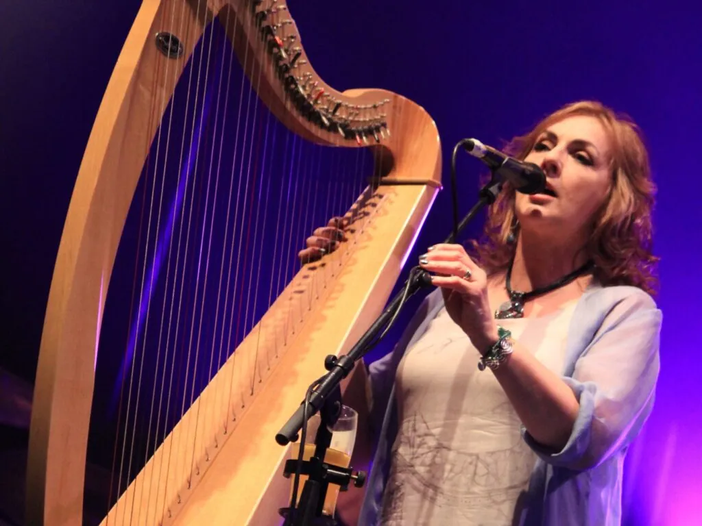 Moya Brennan - XIIIfromTOKYO - cc