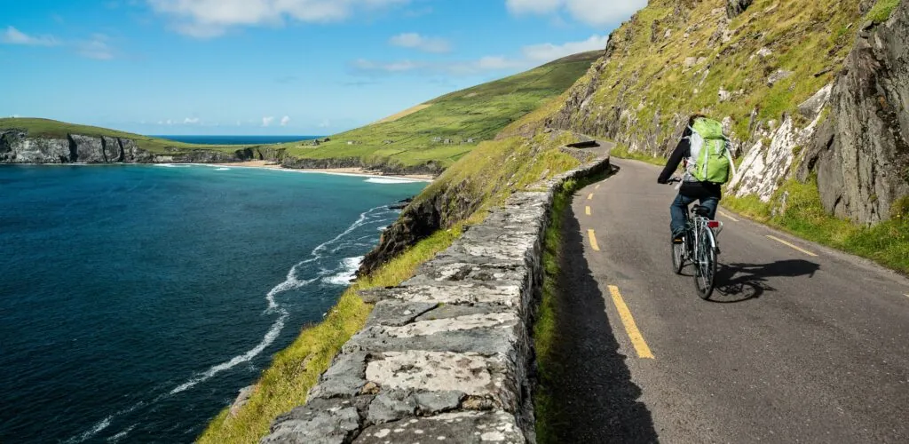 Top 5 Outdoor-Aktivitäten in Irland und wo sie zu finden sind 1 Radfahren in Irland - © Luca