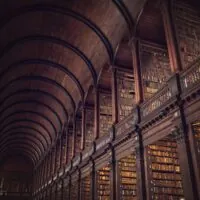 La Vieille bibliothèque de Trinity College à Dublin - © ESchweitzer