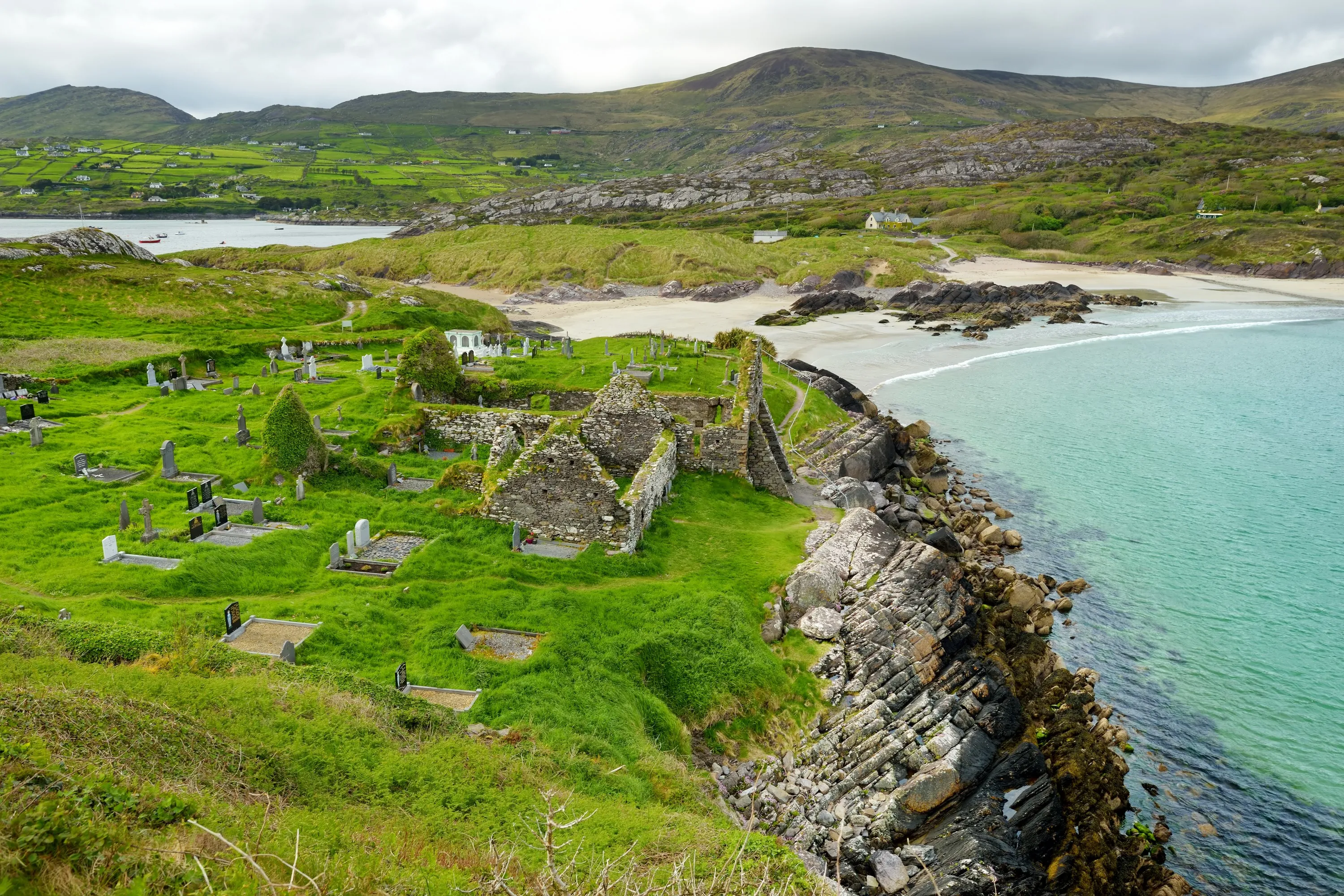Derrynane Abbey - © MNStudio