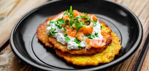 Boxty mit geräuchertem Lachs
