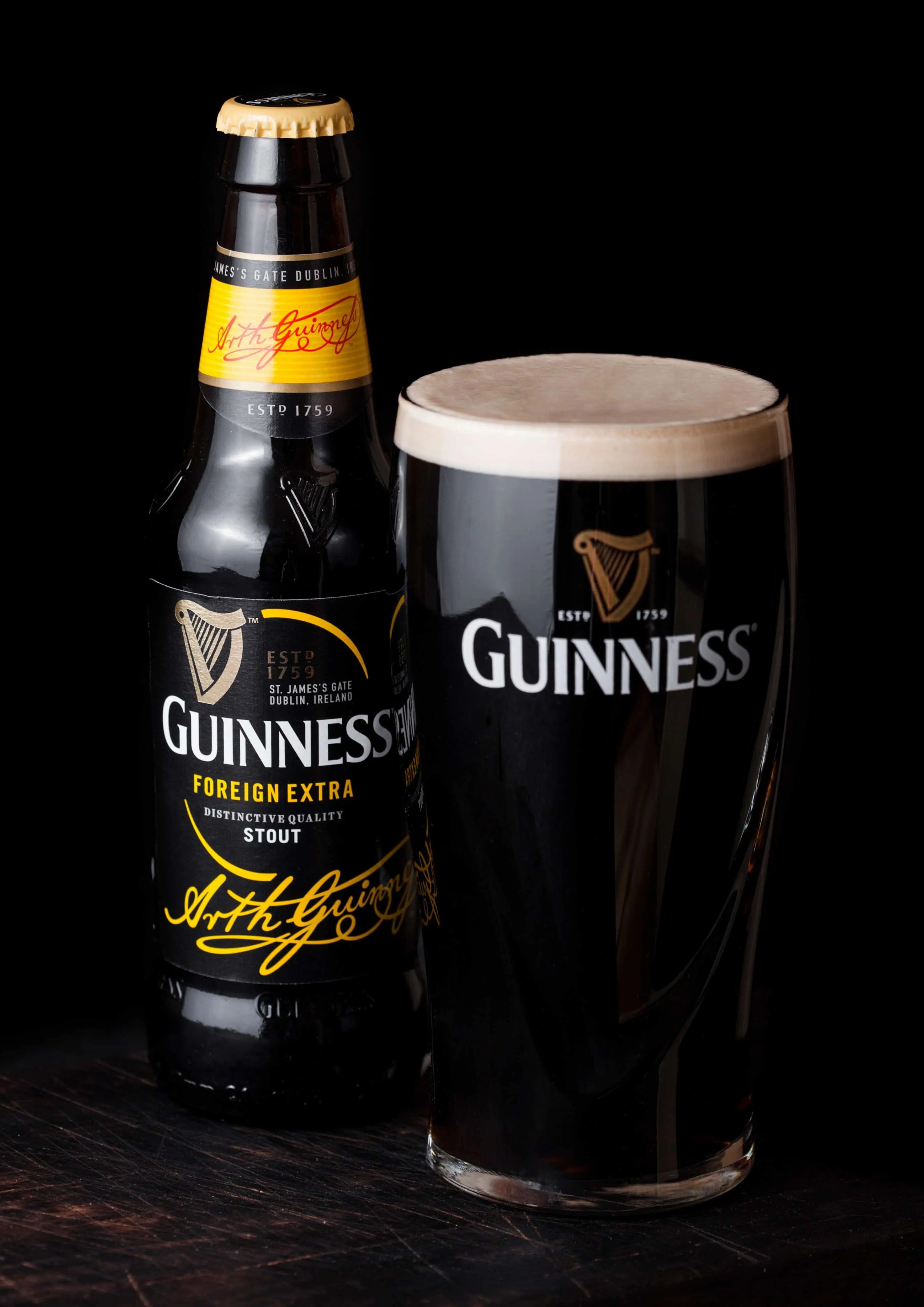 La Guinness Foreign Extra Stout - © DenisMArt