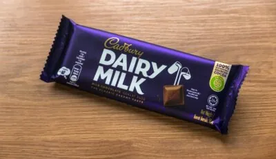 Eine Tafel Dairy Milk von Cadbury - MohamadFaizal