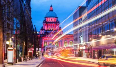 Verbindung des Flughafens Belfast mit dem Stadtzentrum von Belfast