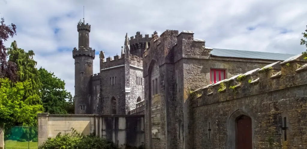 Die Geister von Charleville Castle: Wenn ein irisches Schloss zum Netflix-Star wird