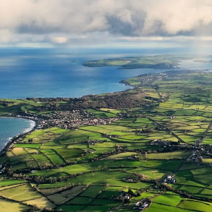 Luftaufnahme von Ballygally in Nordirland - © peter