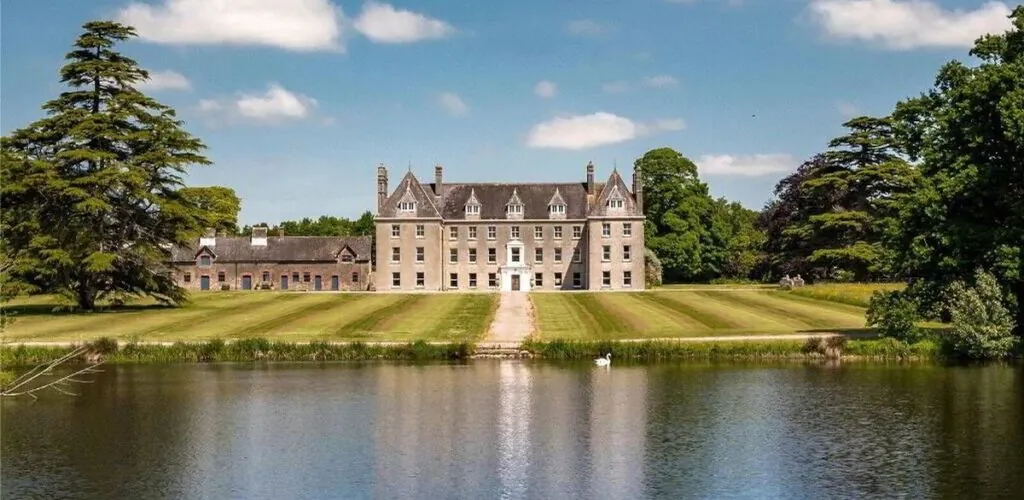 Irland – Ein Herrenhaus aus dem 17. Jahrhundert und sein Anwesen für 15,1 Millionen Dollar zu verkaufen!