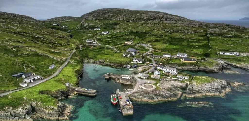 Traumjob-Alarm: Inishturk sucht für „die Schule mit der schönsten Aussicht Irlands“