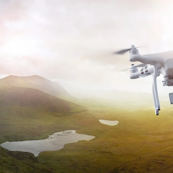 Un drone en Irlande © - Felix Pergande