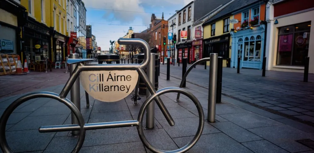 Renovierung des historischen Zentrums von Killarney: Ein neues touristisches Gesicht