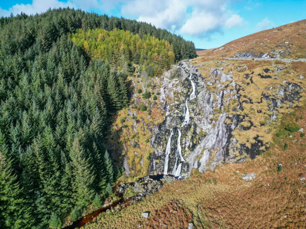 Der Glenmacnass-Wasserfall - © Sonder Visual - Fáilte Ireland