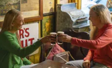 Der Schaum des Guinness ist von höchster Bedeutung! - Failte Ireland