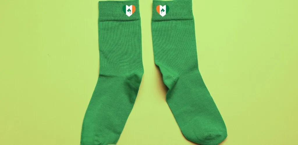 Neues Gesetz in Irland: Grüne Socken sind an Regentagen Pflicht!