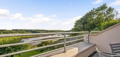 419 Stunning Sea View Clifden Apartment