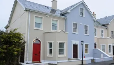 5 college crescent