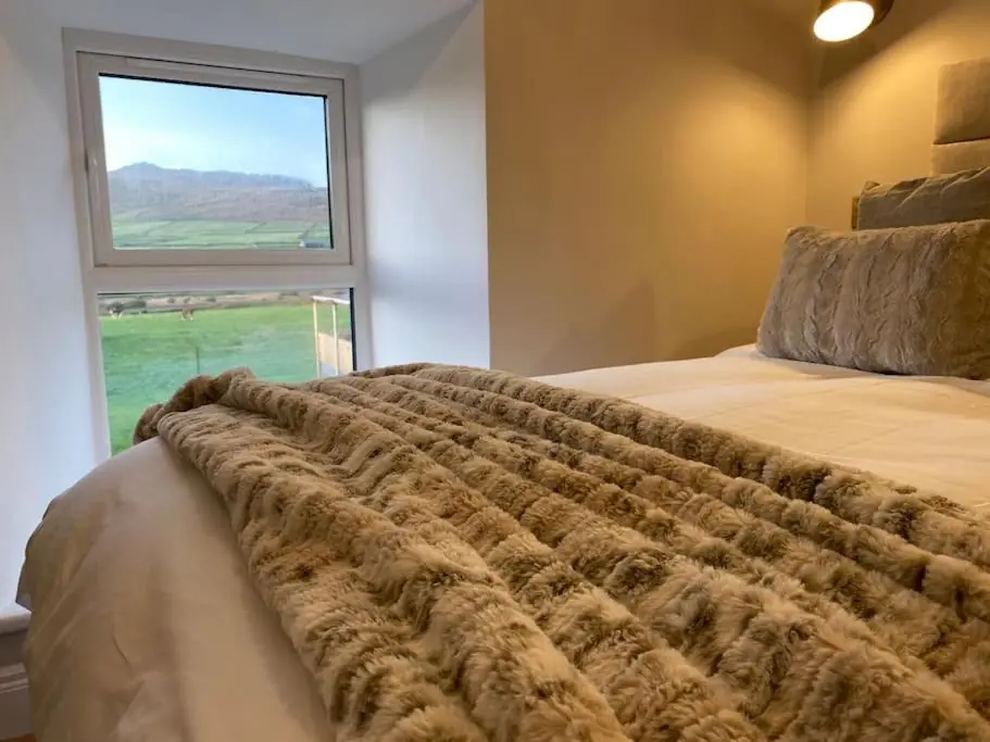 An Riasc Farmhouse Rental