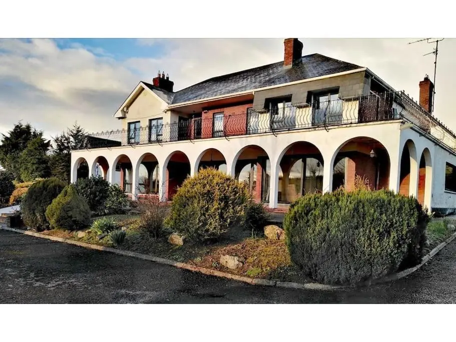 Annalee House