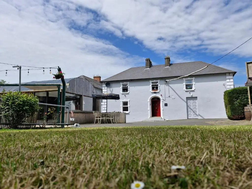Ballyvelig House