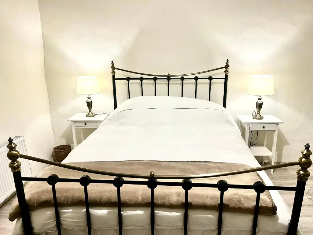Beautiful newly renovated farmhouse