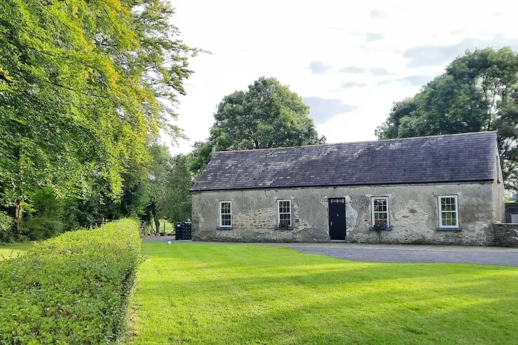 Dundonagh House